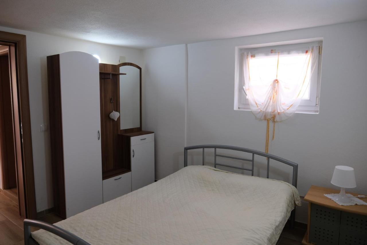 Apartments Jasmina Утьеха Экстерьер фото